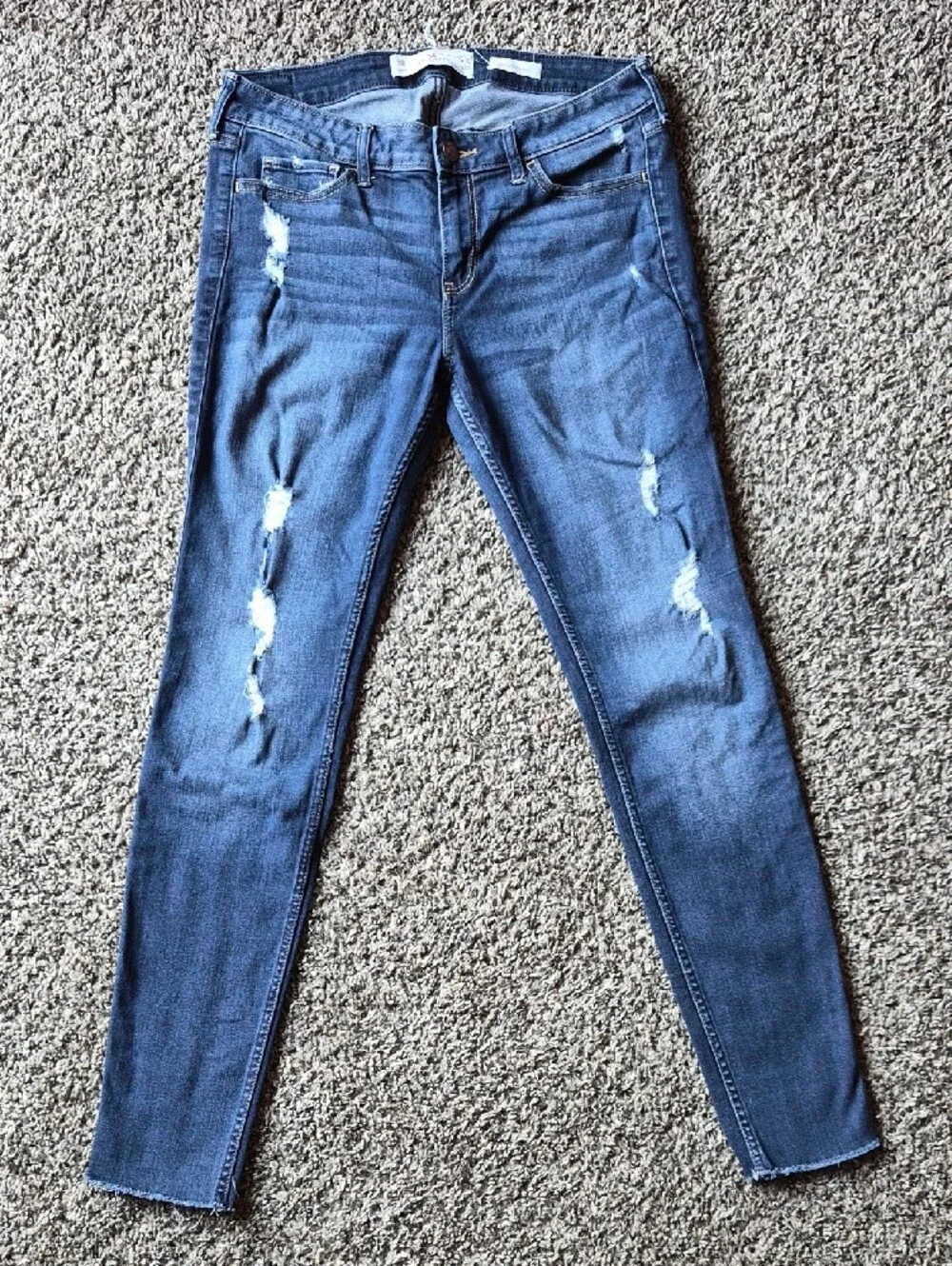 Hollister Low Rise Super Skinny Distressed Jeans Size 11R 30x30